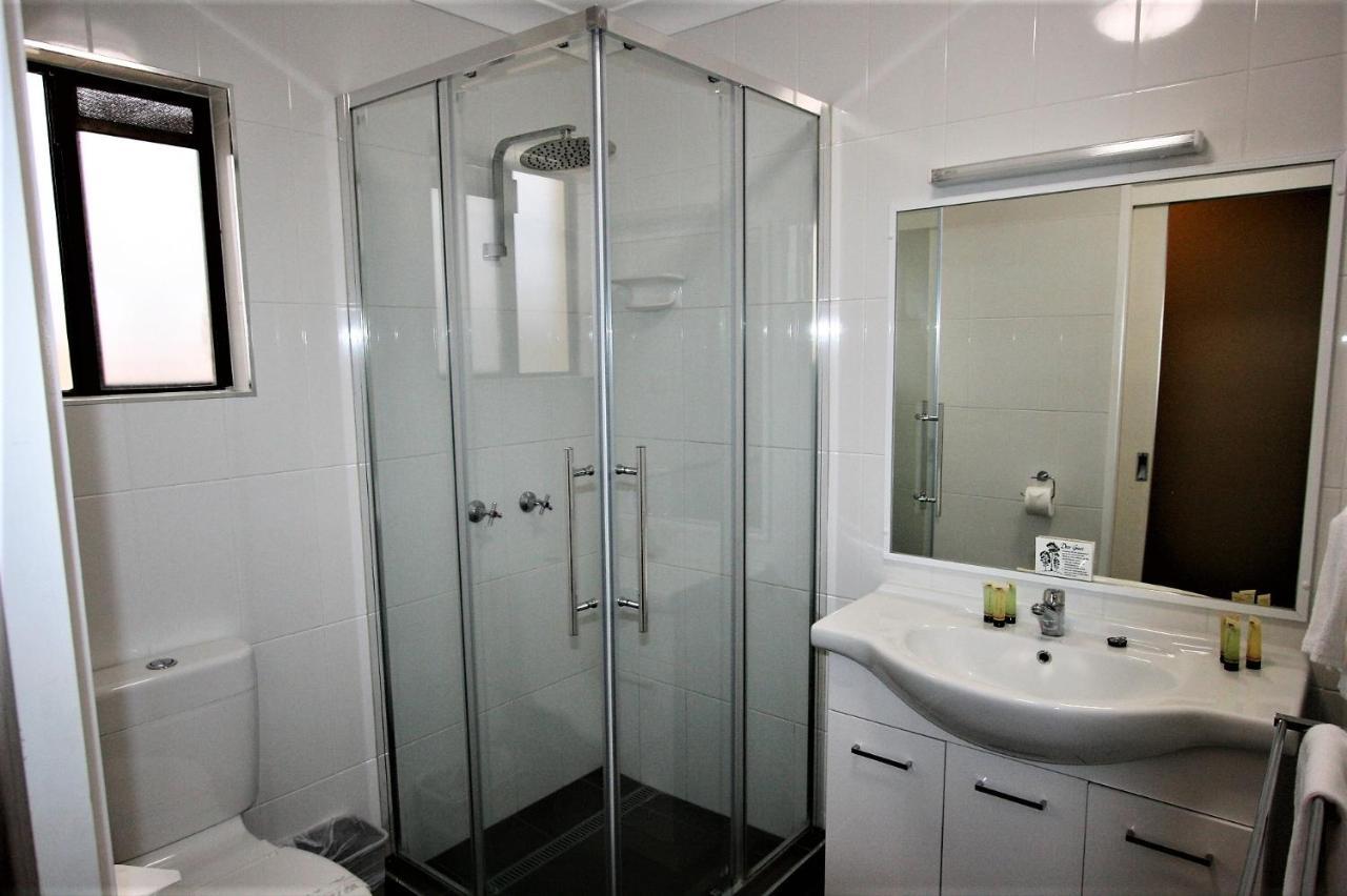 Sarina Motor Inn Zewnętrze zdjęcie