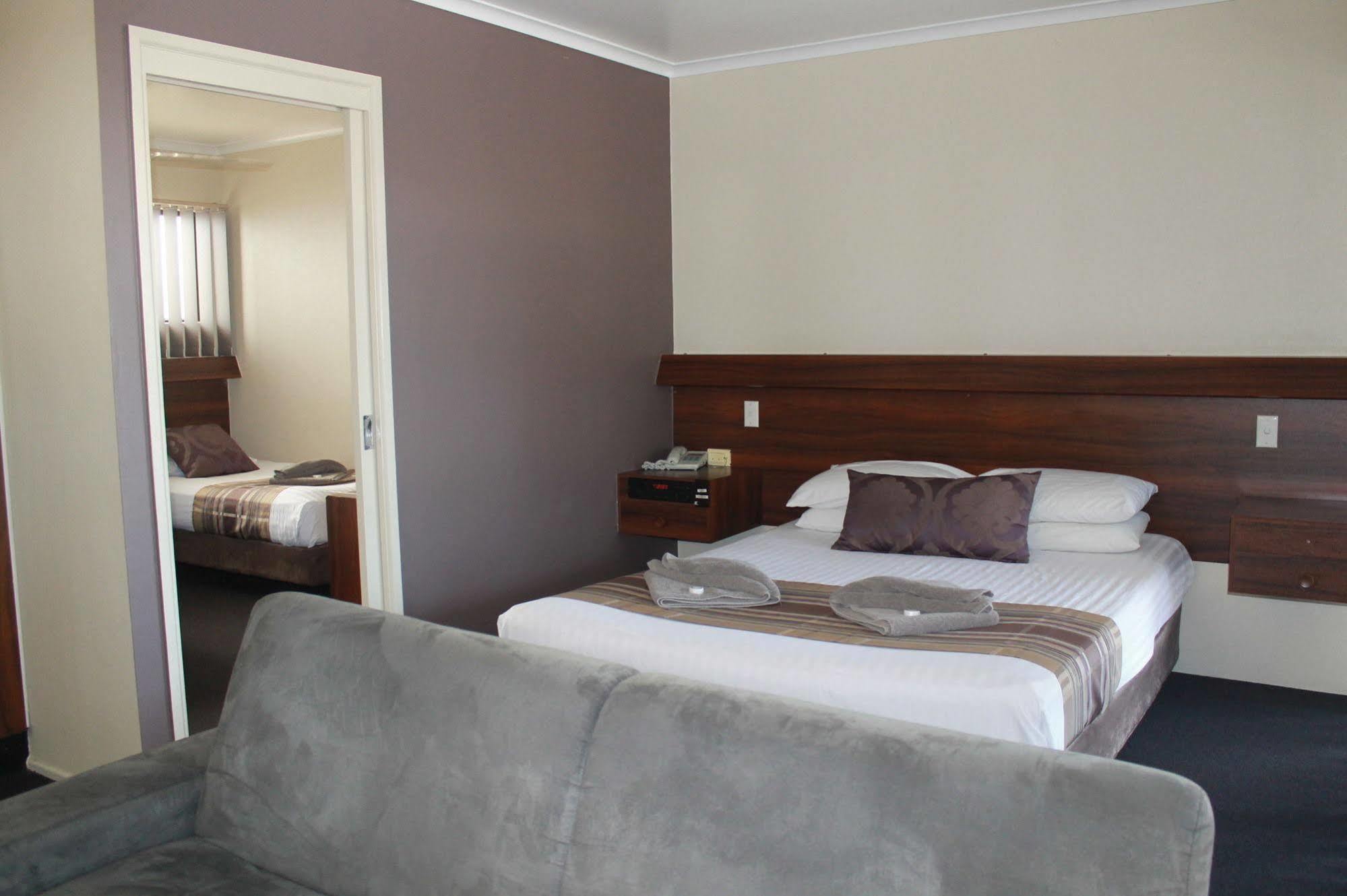 Sarina Motor Inn Zewnętrze zdjęcie