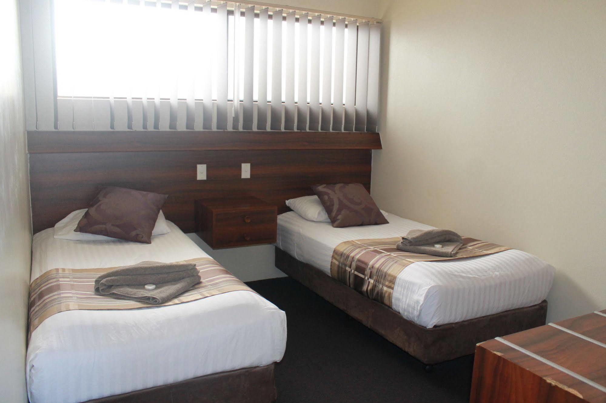 Sarina Motor Inn Zewnętrze zdjęcie